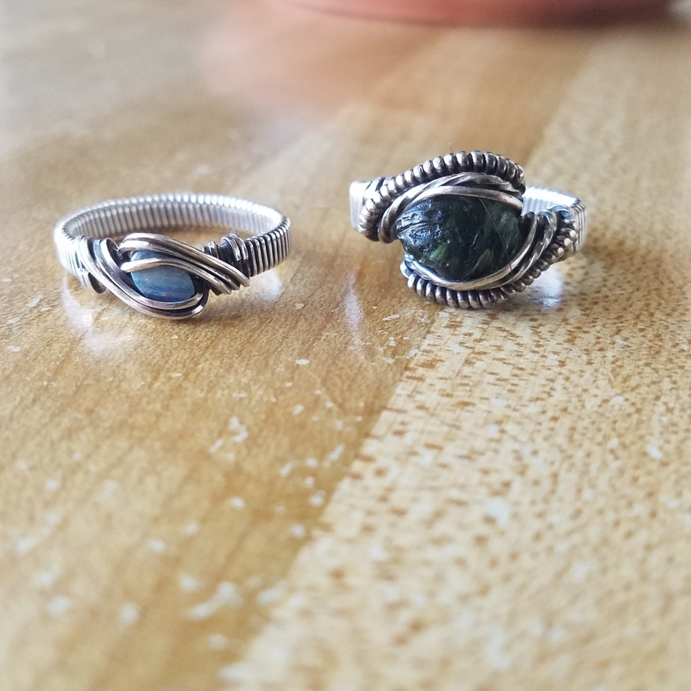 Wire wrap rings